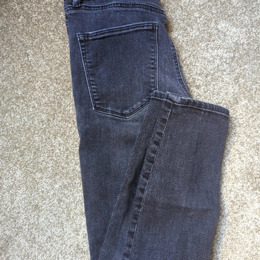 True Skinny Super High Rise Crop Pants